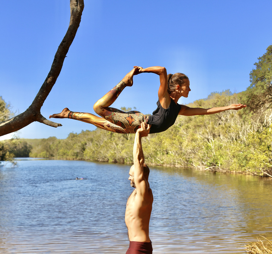 Zoe Braithwaite Acroyoga Partner Yoga Acrolife